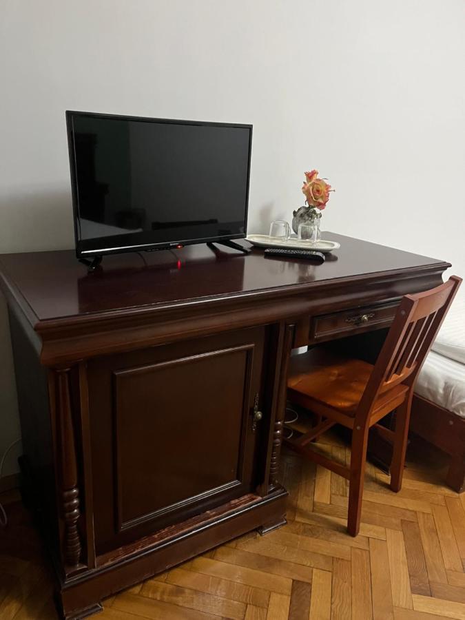 Pensiunea Diana Hotel Făgăraş Buitenkant foto