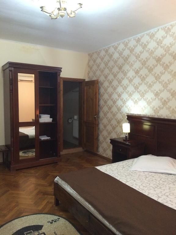Pensiunea Diana Hotel Făgăraş Buitenkant foto